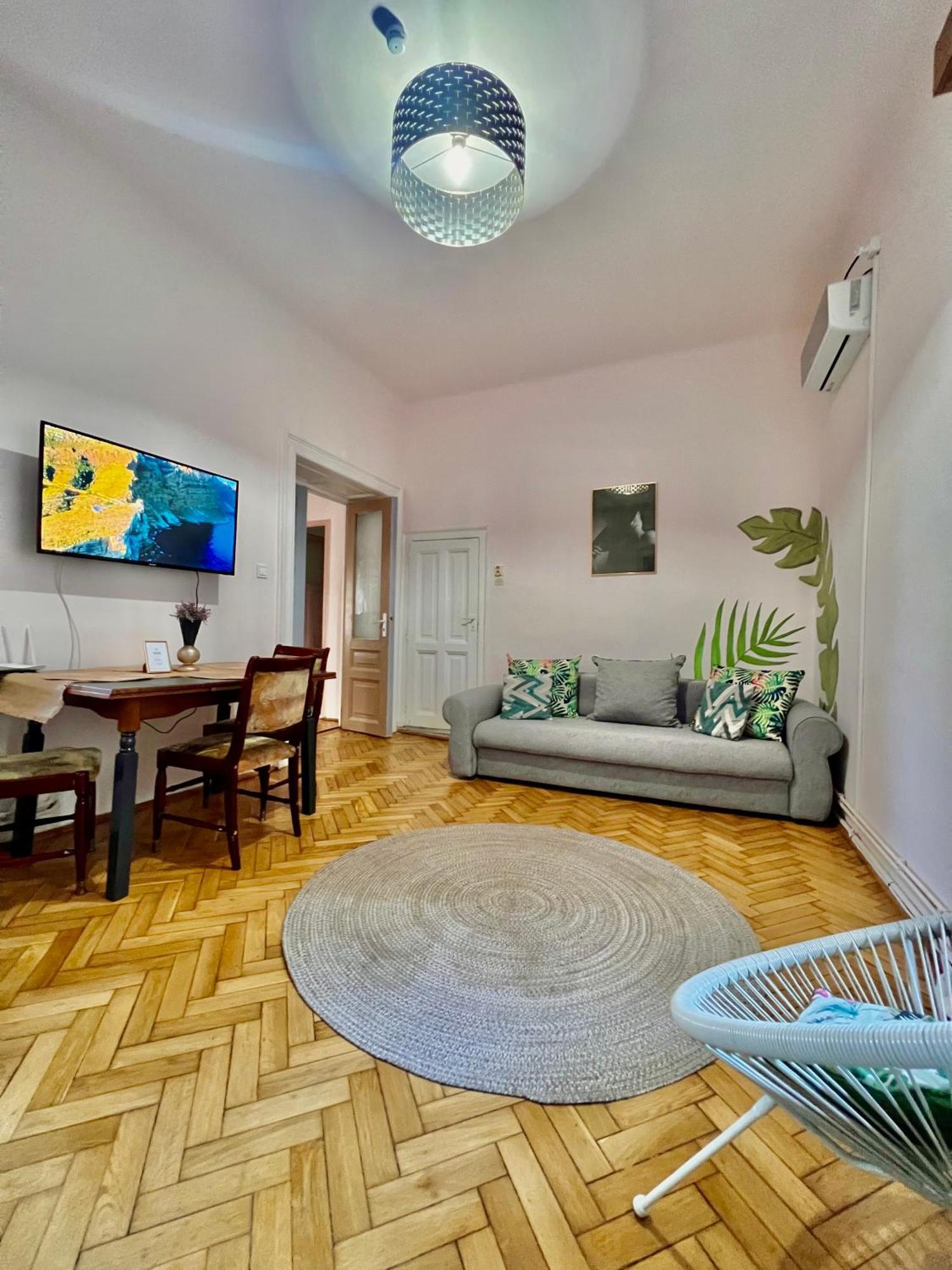Old Town City Center Apartments Brasov Exterior photo